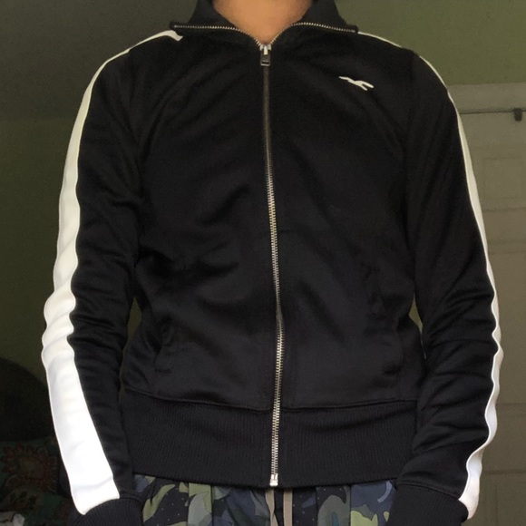 Black Hollister Jacket - Picture 1 of 5
